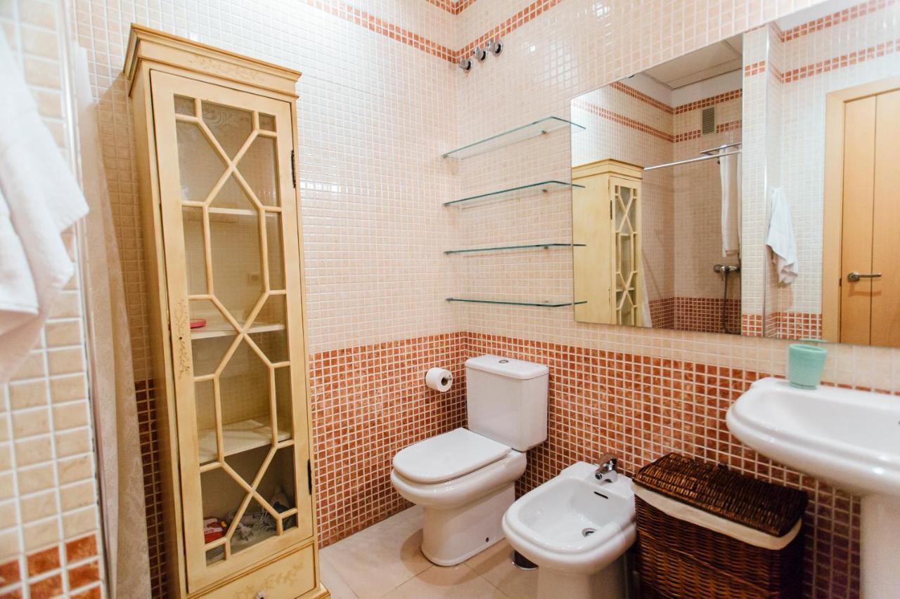 Bright And Central- 2Bd 1Bth- Malhara เซบีญา ภายนอก รูปภาพ