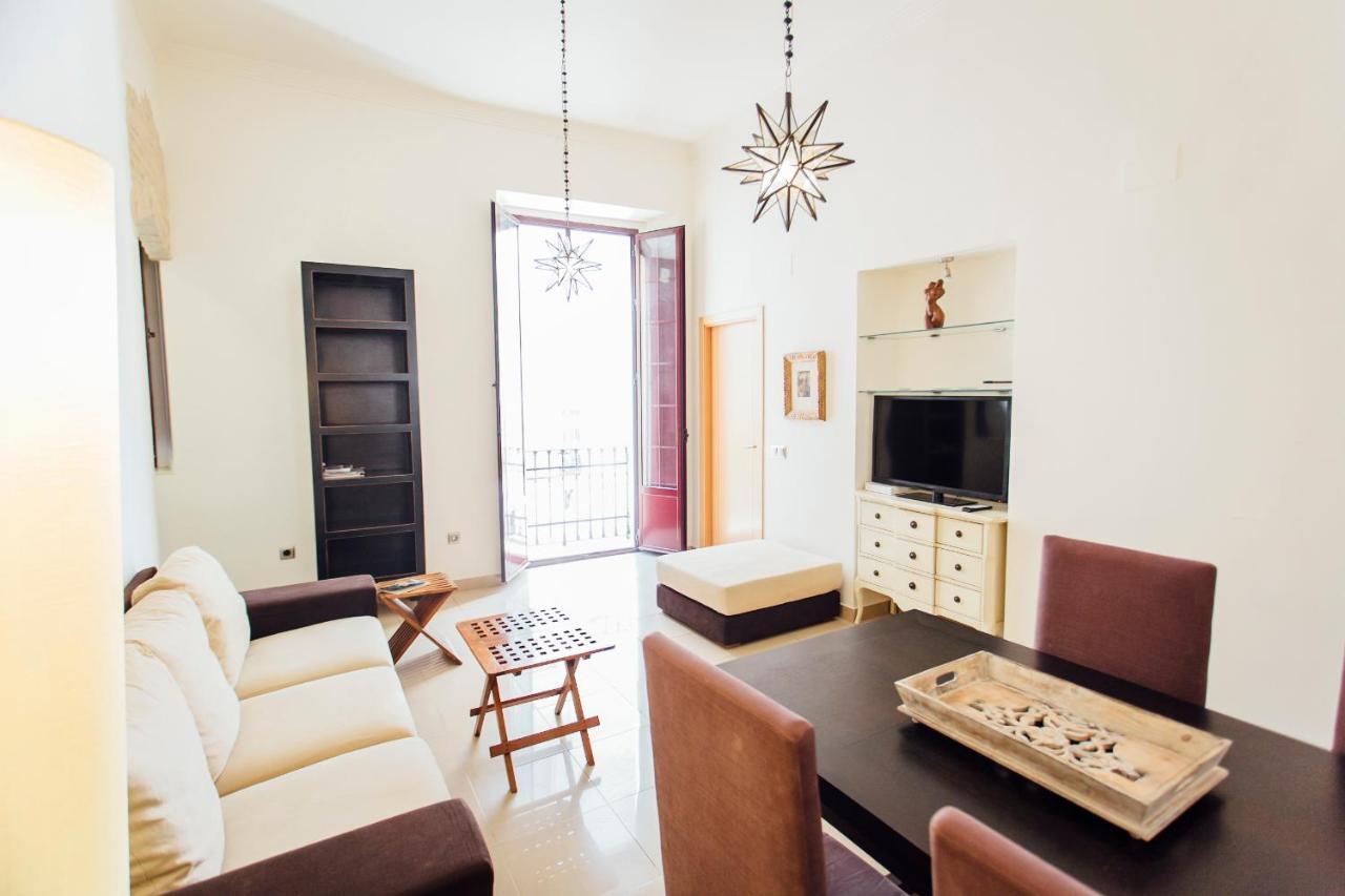 Bright And Central- 2Bd 1Bth- Malhara เซบีญา ภายนอก รูปภาพ