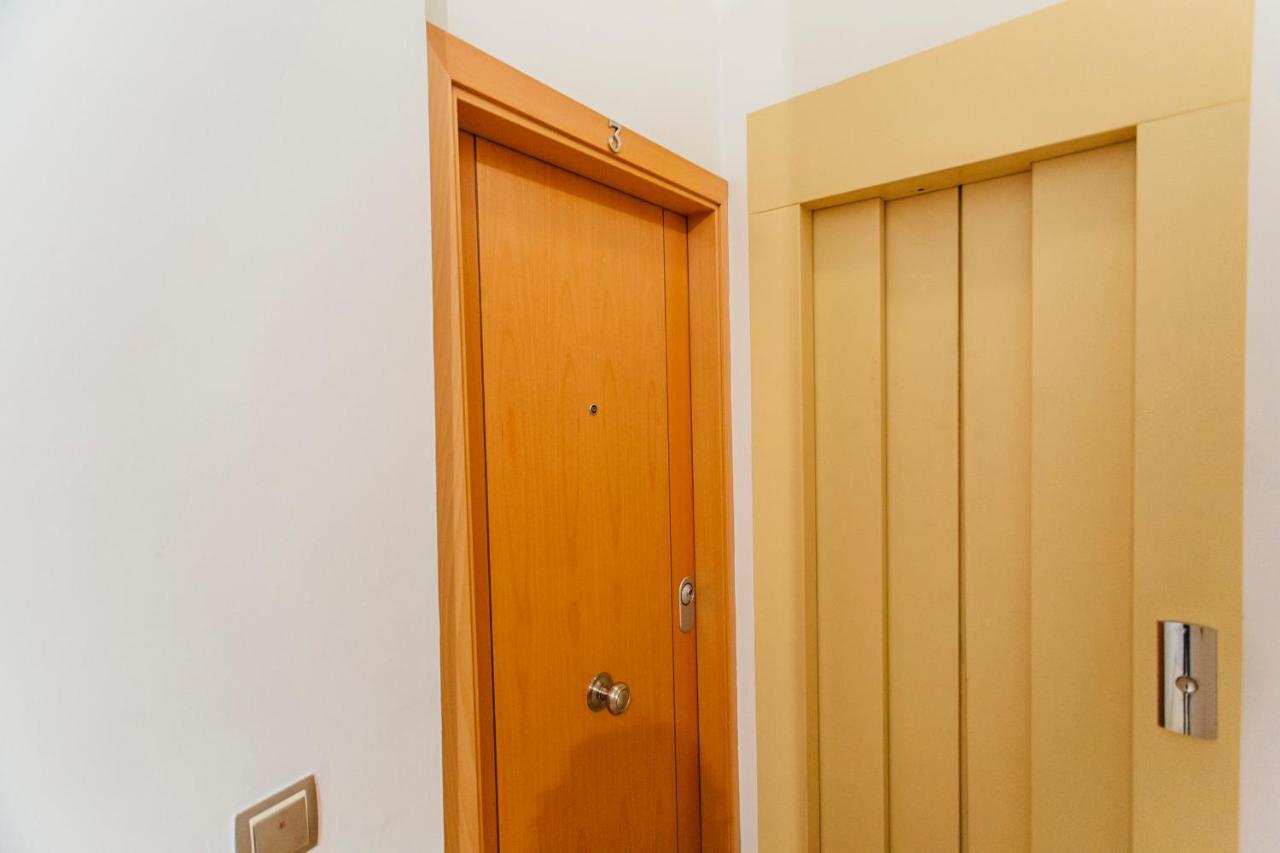 Bright And Central- 2Bd 1Bth- Malhara เซบีญา ภายนอก รูปภาพ
